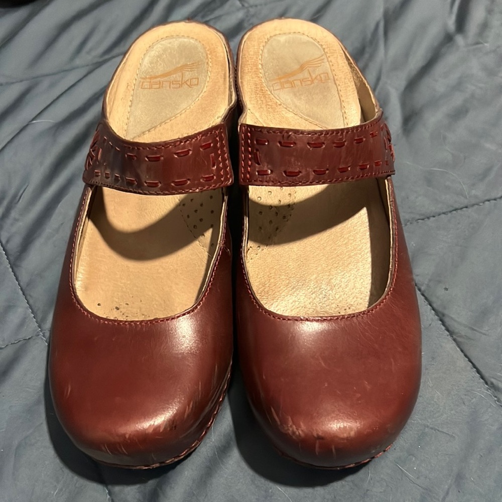 Red Dansko clogs